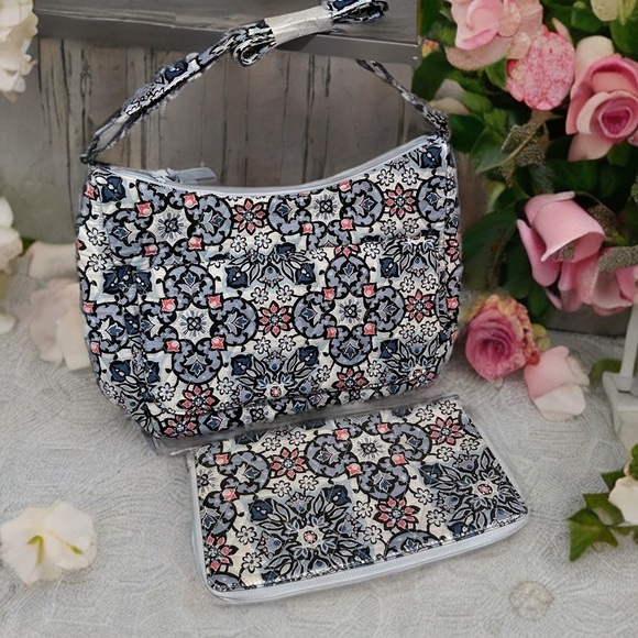Vera Bradley Lisbon Medallion Messenger Bag & Personal Travel Organizer Set - Picture 1 of 10